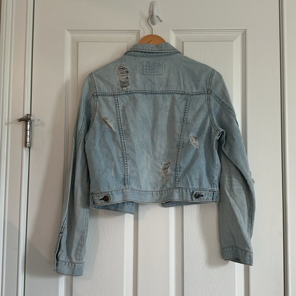 Forever 21 Light Blue Distressed Jean Jacket - Picture 3 of 9